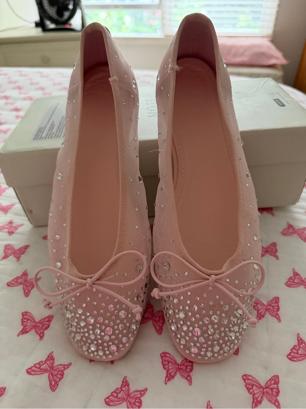 New in Box Women's Pink Rhinestone Ballet Flats with Bow 7.5